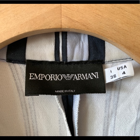 EMPORIO ARMANI Blazer 38 - Picture 3 of 7